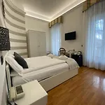 La Fontana Отель