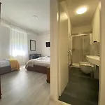 La Fontana Ξενοδοχείο