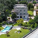La Fontana Ξενοδοχείο 3*