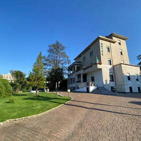 ホテル ホテル　ラ　フォンタナ