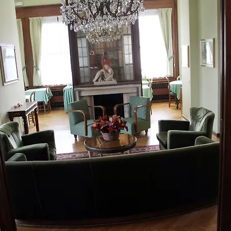 ホテル ホテル　ラ　フォンタナ