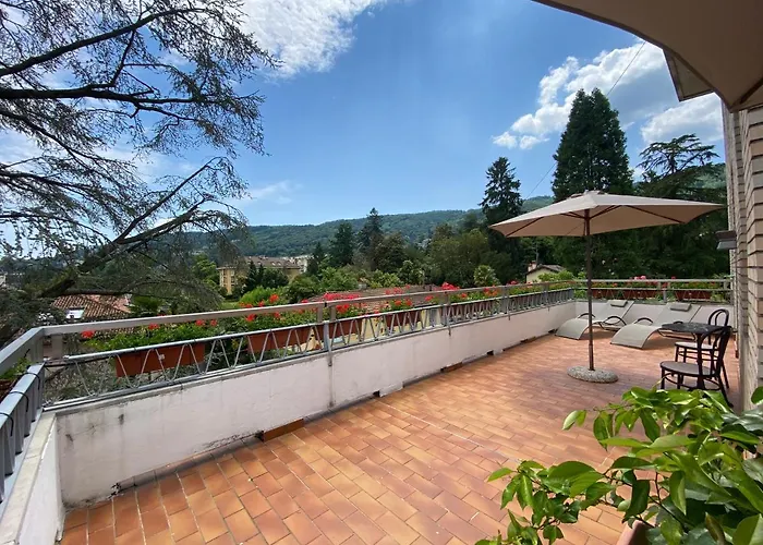 La Fontana סטרסה