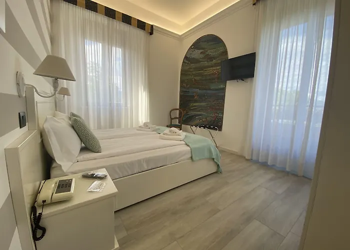 La Fontana מלון סטרסה