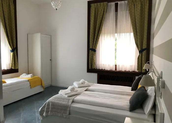 La Fontana מלון סטרסה